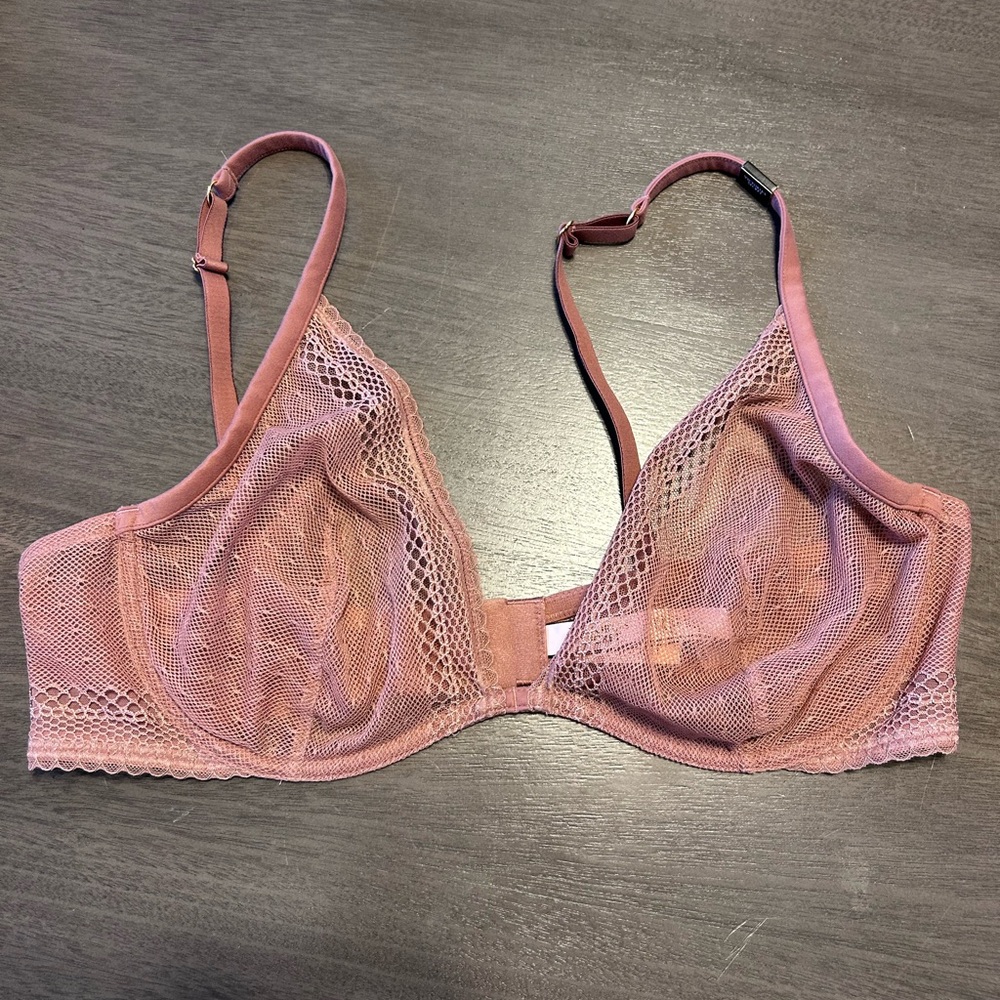 Victoria secret mauve bralette in size 38C